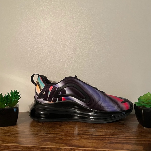 Nike Air Max 720 GS ‘Game Change’ - Picture 4 of 6